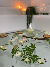 Load image into Gallery viewer, Beaver Full Moon Bath Ritual
