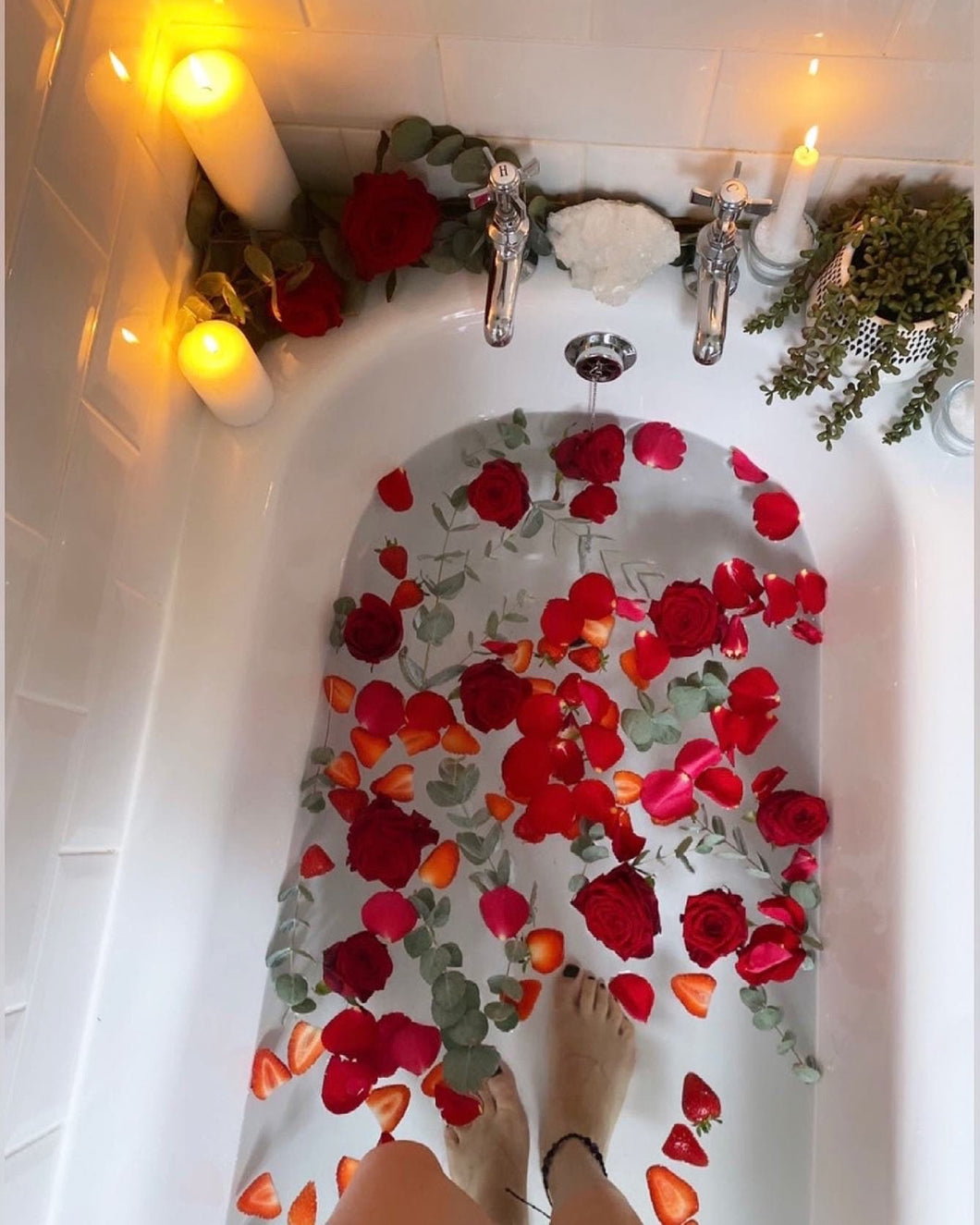 Strawberry Full Moon Bath Ritual